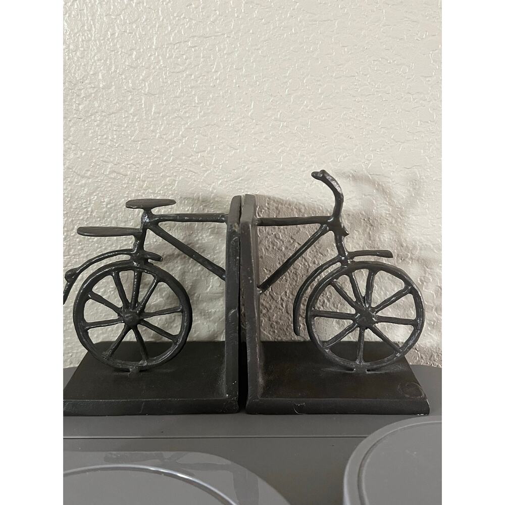 Bicycle Book Ends Metal Set – Decorative Bike Design Bookends Shelf Home Office